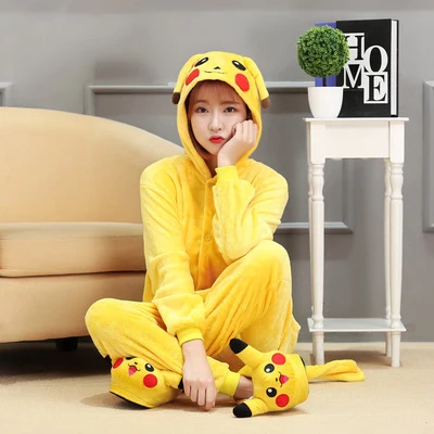 Kigurumi Pikachu pijama para adultos Animal Onesie hombres mujeres pareja 2019 Pijamas de invierno traje ropa de mono de franela Pijamas
