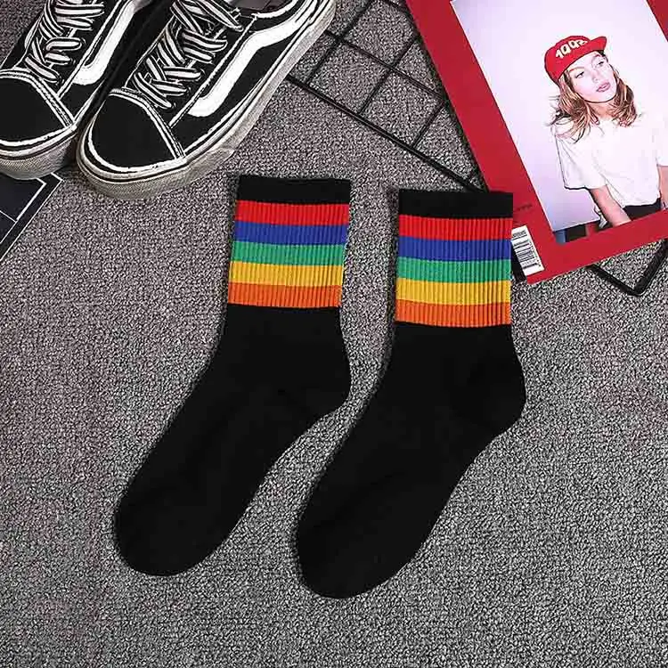Зимние новые носки унисекс хлопковые носки в радужную полоску рождественские Модные теплые рождественские Повседневные носки хипстерские цветные Чулочные изделия - Цвет: 1