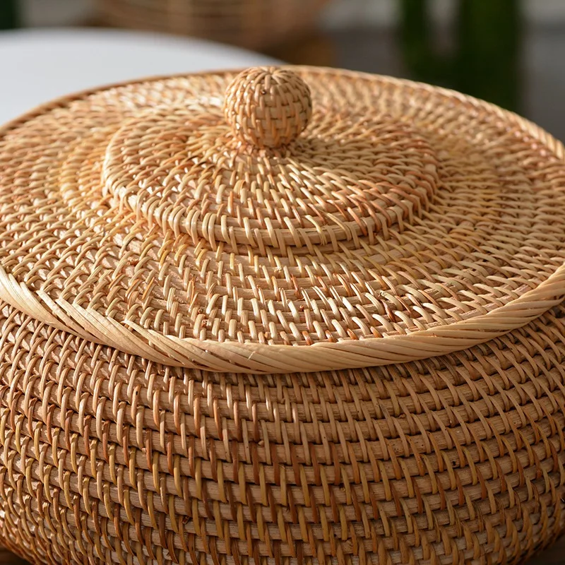 LBER Rattan Boxes with Lid Hand-Woven Multi-Purpose Wicker Tray with Durable Rattan Fiber Round 11 Inch Diameter 5