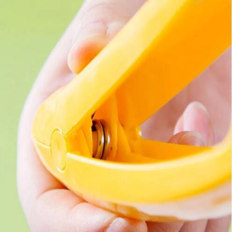 Popular Kitchen Accessories Banana Slicer Chopper Fruit Cutter Cucumber Salad Vegetable Peeler New Cooking Tool Home Creative - Image 6
