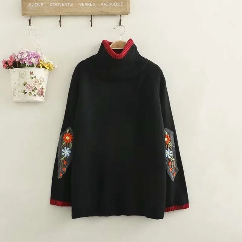 

Plus Size Women's Black White Sweaters Floral Embroidery High Collar Tops