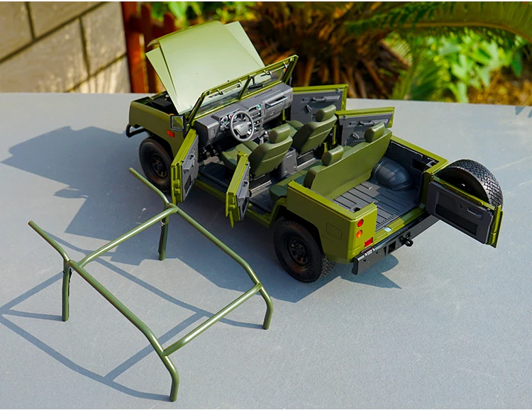 Фабричный 1:18 BJC Китай Beiqi Warrior BJ2022JC литье под давлением внедорожная армейская модель автомобиля с небольшим подарком