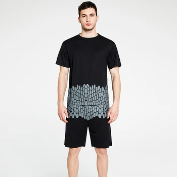 

New Summer Men's Two-piece Set Color-matching Fashion Short-sleeved Tops Casual Shorts Loose Sports Gym Mens Suits