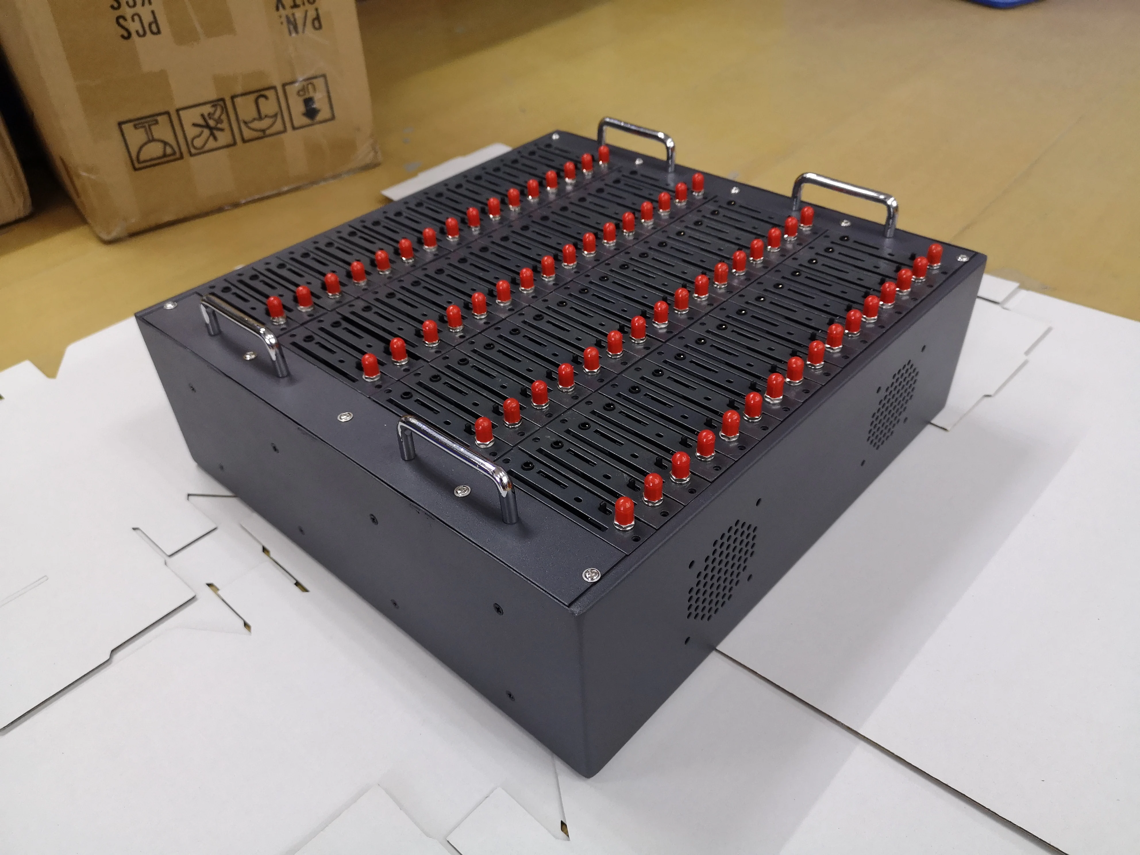 Новый Модем! 64 порта M35 четырехдиапазонный usb массовый sms модем для отправки пула