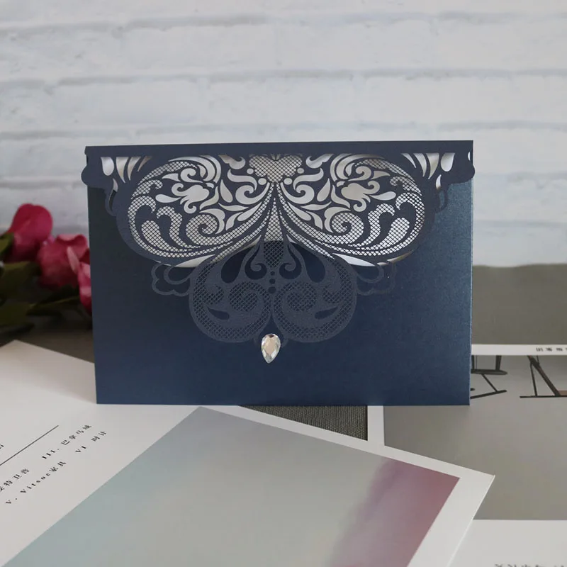 

Luxury Pearl Paper Wedding Invitation Cards Customized Inner Laser Cut Invitations Business Card for Guests 10pcs Drop Shipping