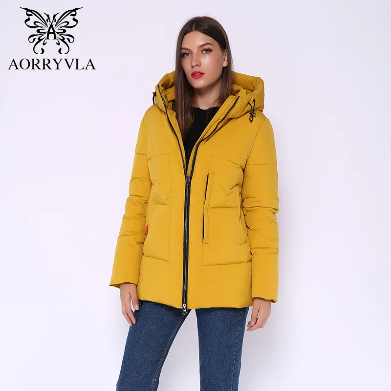 AORRYVLA Модные женские зимние куртки короткий теплый пуховик с капюшоном повседневные однотонные милые куртки для женщин AO1936