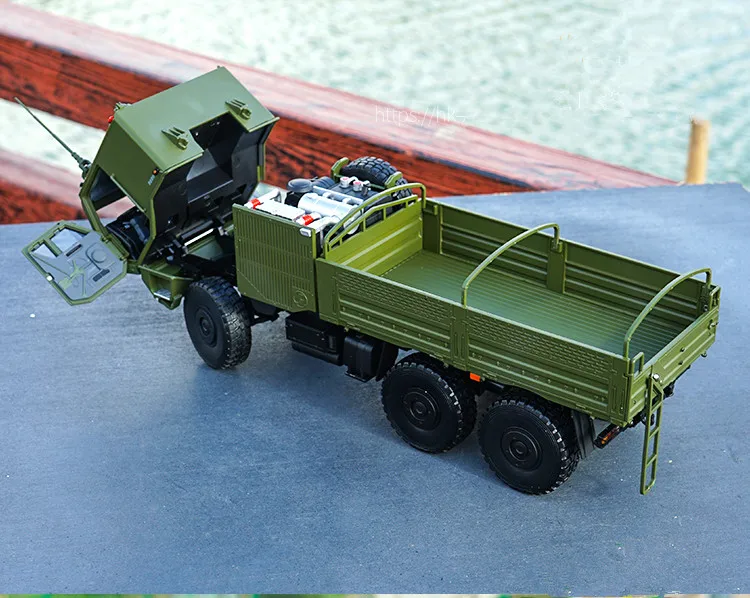 Модель коллекционного сплава масштаб 1:24 Китай SXQC SX2220 внедорожный военный