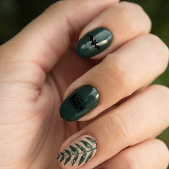 

12pcs Halloween Nail Art Stickers Environmentally Friendly Cost-effective Nail Art Tool Nail Prop for Nail Salon Private Manicur