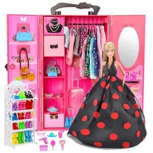 Barbie NOVO Sonho Closet Casas Boneca Dois Pisos e Quatro Áreas de Jogo  Acessórios Brincar Casa Brinquedos para Meninas Presente HCD48 - AliExpress