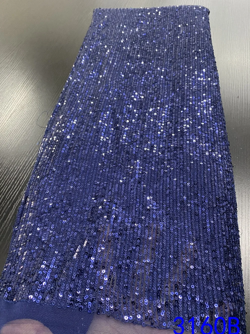 RX2(RFI0~3NLXYJM51JJ}7L