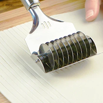 

Manual Noodle Cutter Dough Cutting Tool Knife Spaghetti Maker Roll Crusher Stainless Steel Noodle Machine Maker Dough Cutter