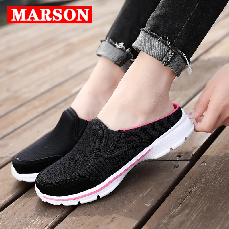 Женские туфли на плоской подошве MARSON