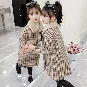 

2019 autumn winter girls woolen coats plaid faux fur collar teens clothes