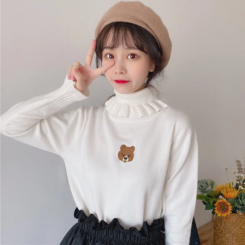 Kawaii Bear вышивка девушки вязаный свитер осень зима для женщин оборками водолазка свитеры белый черный пуловер Джемперы дамы