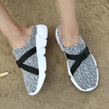 

Men Sandals 2020 New Summer Shoes Slip-on Crocse Clogs Water Breathable Light Jogging Sneakers Casual Beach Slippers Men Sandals
