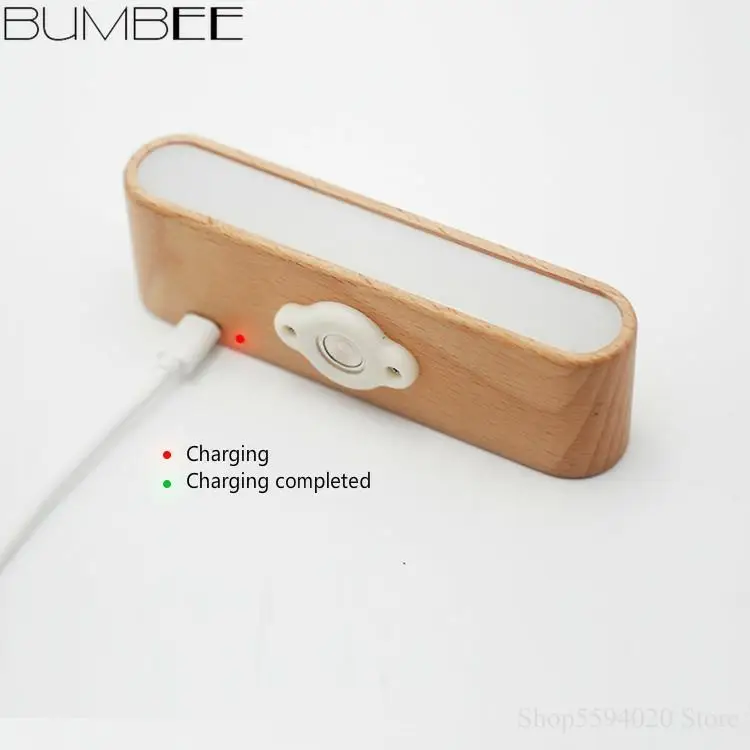 Деревянная прикроватная настольная лампа в скандинавском стиле простой