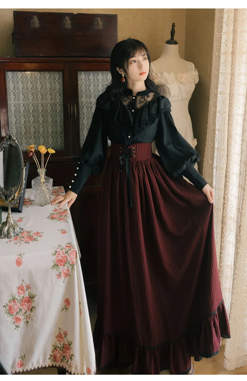 Элегантный женский костюм принцессы в Корейском стиле, винтажная повседневная черная рубашка с рукавом-фонариком и бордовая длинная юбка в полоску, тонкая женская юбка