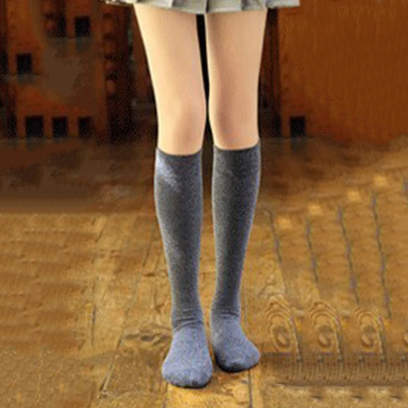 Ворсовые носки женские одноцветные носки до середины икры милые японские в форме трубы носки студенческие гольфы - Цвет: Серый
