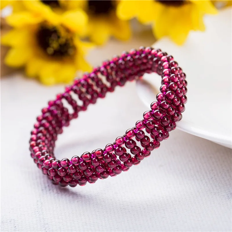 

Natural Garnet Stone Hand Braided Beads Bracelet For Women Elastic Rope Lucky Birthstone Crystals Jewelry Pulseras Hombre