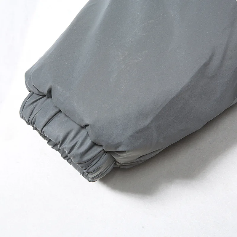 9443885889_555933741