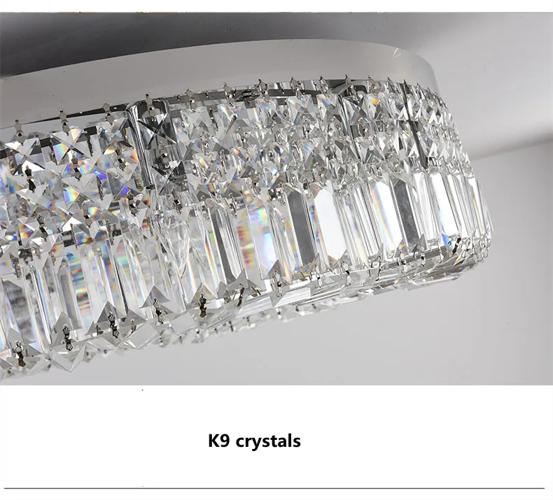 The Royal Ring - Chandelier Light