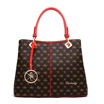 

Women's Fashion PU Leather Girl Embroidery Mini Bag High Quality Wide Shoulder Strap Bag Messenger Small Square Package