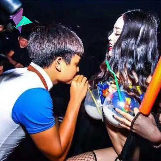 LED-luminescent-bra-cover-color-cocktail-feeding-bra-GOGO-costume-nightclub-bar-atmosphere-props (5)