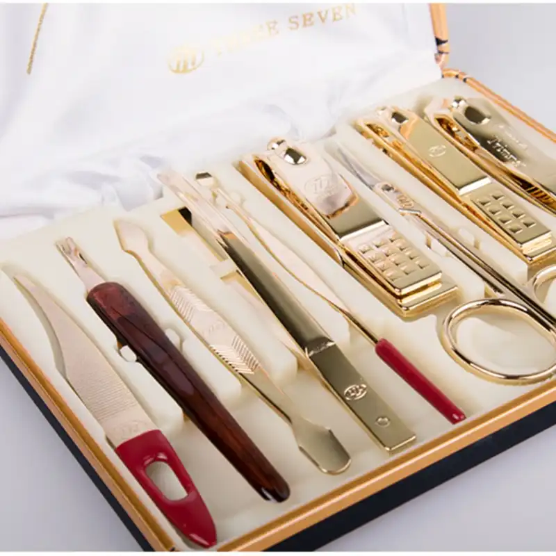 three seven manicure set gold