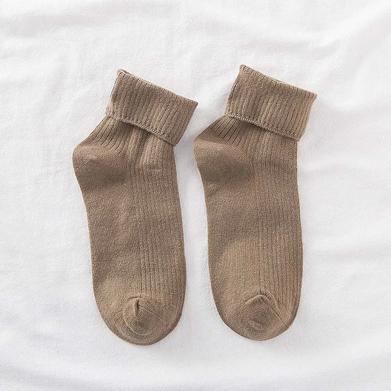 Теплые смешные носки Харадзюку, корейские милые носки ручной работы с вышивкой животных, женские креативные Носки ярких цветов, Chaussette - Цвет: Khaki Socks