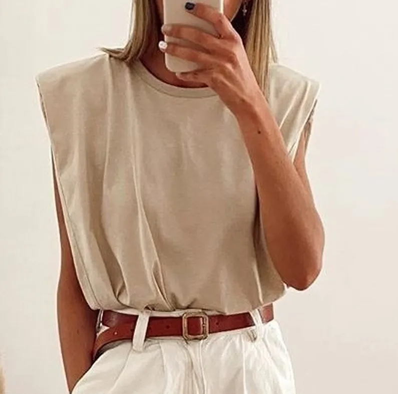 15892866368_2076025713