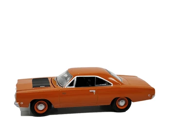 

1:64 Greenlight Plymouth Road 1968 Orange No Box
