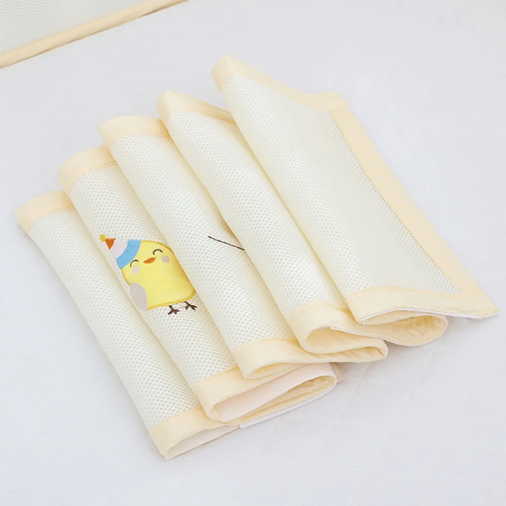 2PCS Cute Cartoon Baby Bed Bumper Breathable Washable Polyester Infant Crib Rail Mesh Bumper Cot Surround Pads Protector Liner