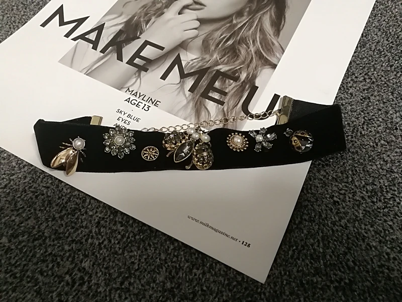 women winter handmade crystal bee statement choker Cloth collar Necklace