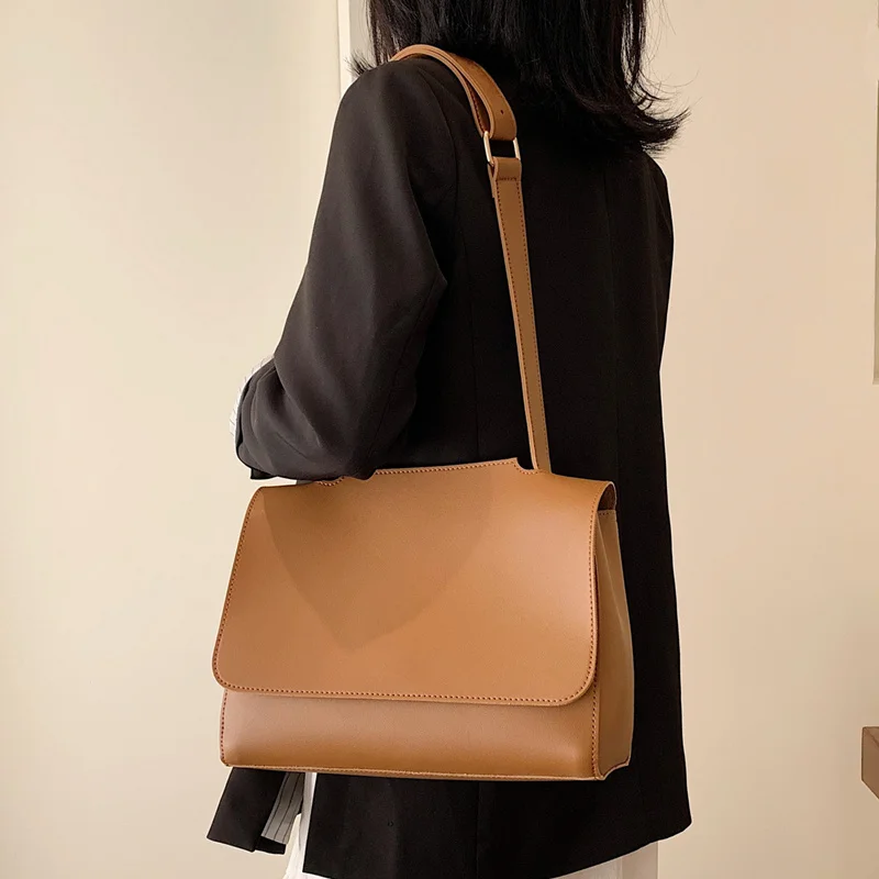 

New Women's Designer Handbag Winter Fashion Big Capacity Tote Bag New Quality Pu Leather Women Shoulder Messenger Shopping Bags