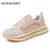 2021 Mens Running Shoes Lightweight Sneakers Fly Weave Breathable Outdoor Walking Casual Sports Shoes Lace Up Tenis Masculino