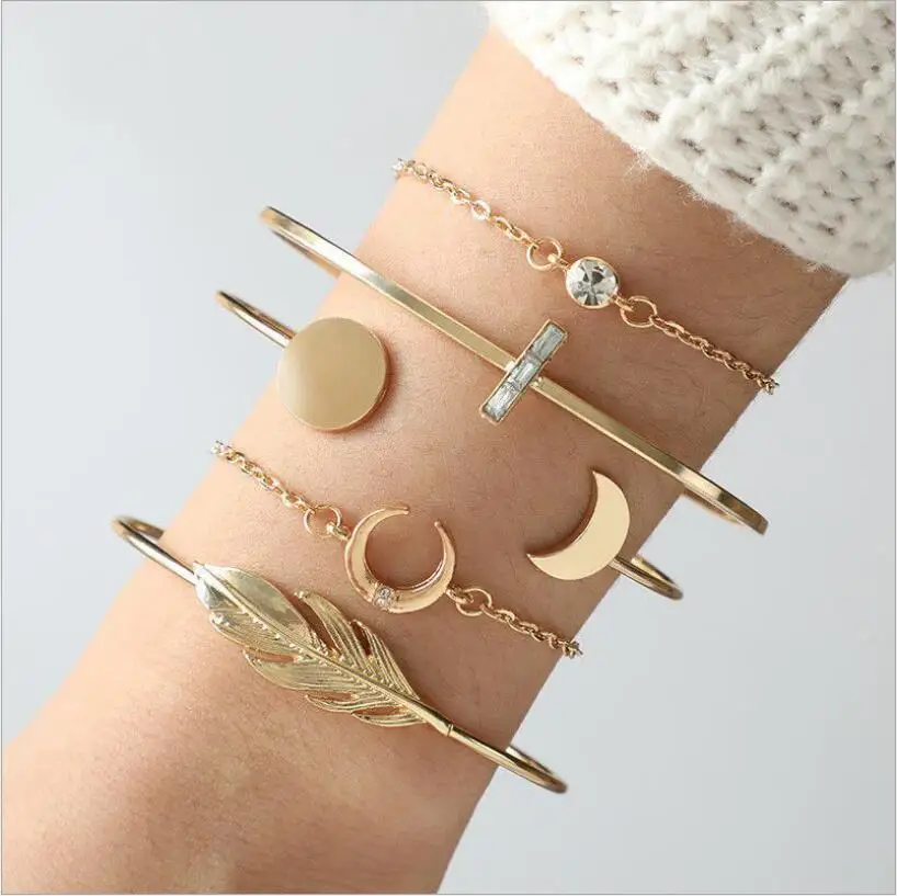 

Vintage Gold Geometric Crystal Alloy Bracelet Set for Women Arrow Feathers Leaves Moon Bohemian Bracelet Wholesale S2247