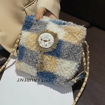 

S.IKRR Women's Crossbody Handbag Lambswool 2021 Women's Winter Branded Shoulder Handbags and Purses Luxury Faux Fur Hand Bag