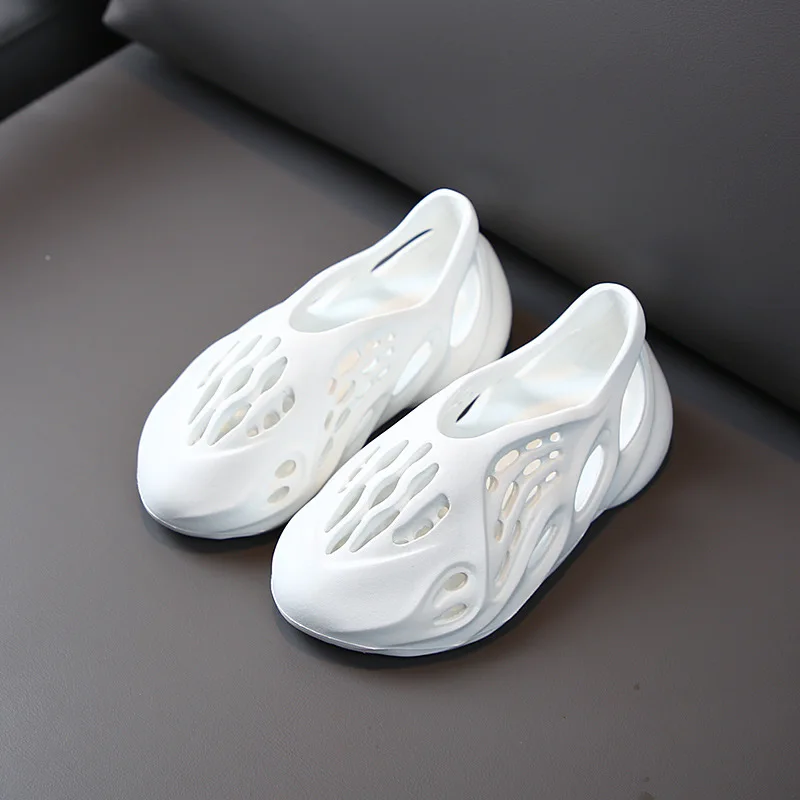 slip on foam shoes