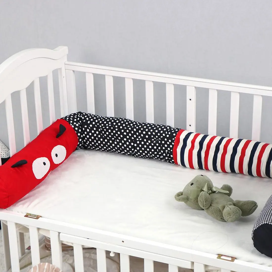 2M Newborn Bumper Soft Pillow Baby Bed Bumper Red Cartoon Bug Cotton Bumpers Crib Stuffed Toys Infant