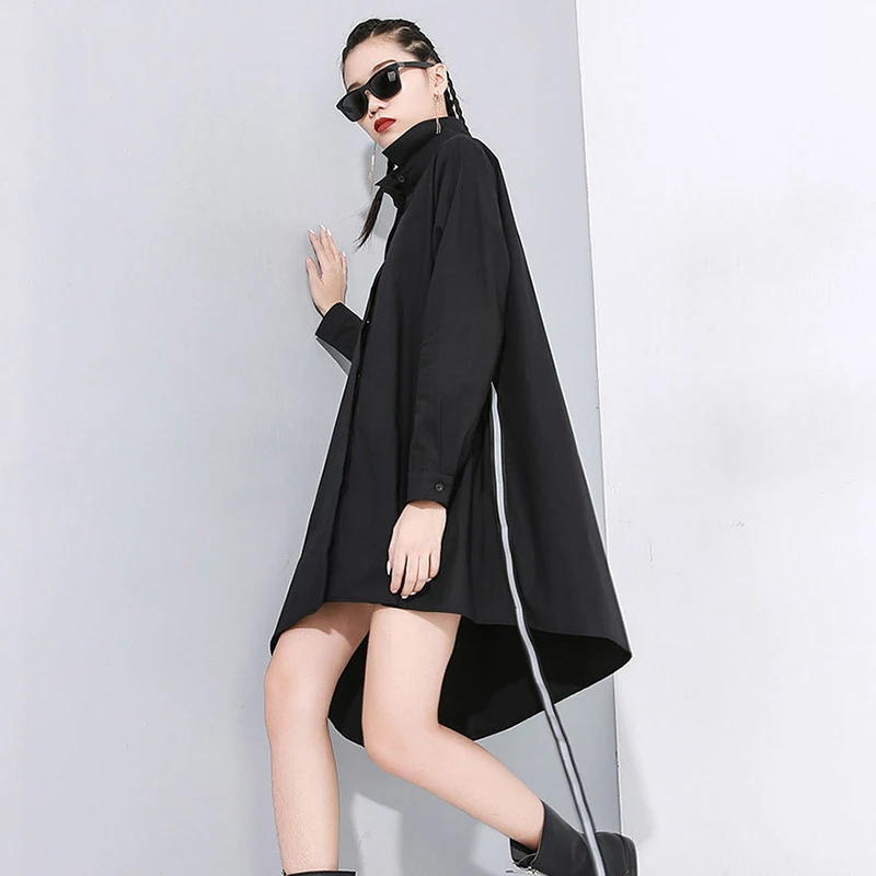  [EAM] Women Black Asymmetrical Buckle Split Blouse New Lapel Long Sleeve Loose Fit Shirt Fashion Ti