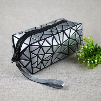 

Women Makeup Bag Fashion Portable Folding Package Geometric Cosmetic Bag Ladies Zipper Makeup Bags Mini Organizer Bags