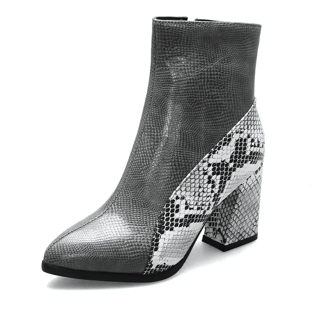 

Women Pointed High-Heeled Fashion Snake Pattern Shoe Ankle Large Size Ankle Boot