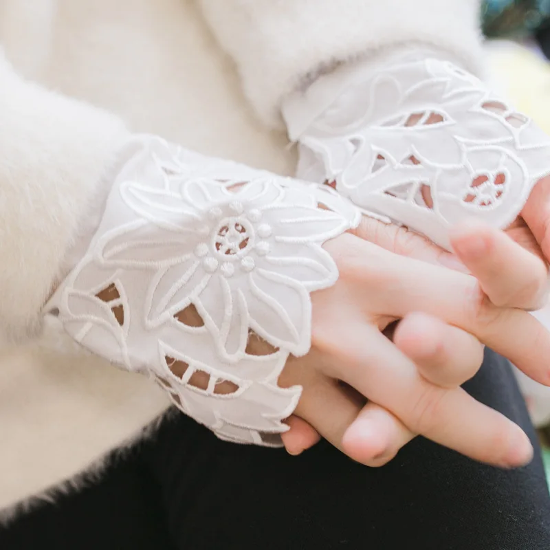 11676185949_1652439521