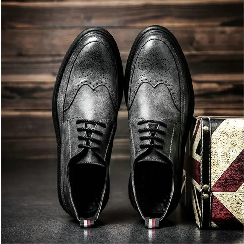 New Arrival Retro Bullock Design Men Classic Business Formal Shoes Pointed Toe Leather Oxford Dress A0-79