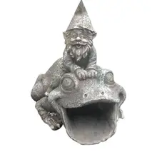 

Exquisite Premium Statue Drain Pipe Fountain Eco-Friendly Resin Sculpture Fadeless for Outdoor