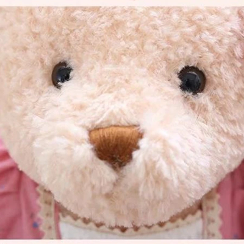 4437842210_847463808