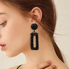 Ufavoirt Винтажные серьги для женщин золотой черный цвет Длинные геометрические массивные серьги металлические серьги в форме капли Висячие модные украшения