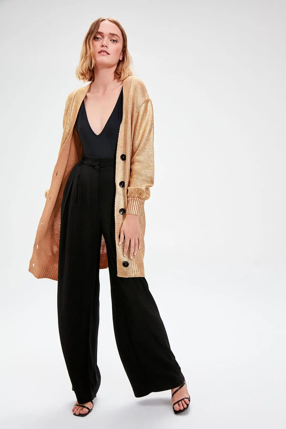 

Trendyol Gold Leaf Sweater Cardigan TWOAW20DU0029