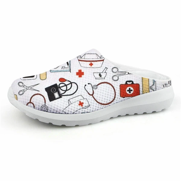 ELVISWORDS Cartoon Nurse Print Slippers women Cute Medical Doctor Air Mesh Sandals Summer Casual Beach Flat shoes Zapatos Mujer - Цвет: H5804CA