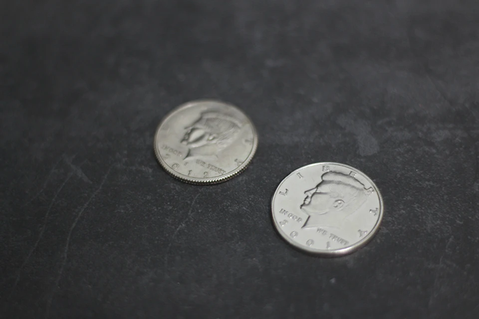 1pc Expanded Shell Half Dollar (head),copy,appearing Vanish Coin Magie